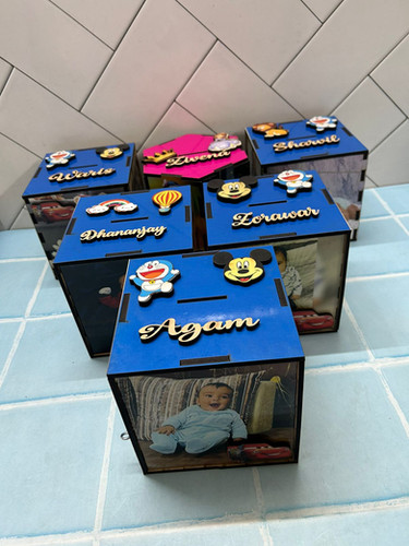 Adorable Personalized Piggy Bank - A Perfect Gift for Kids