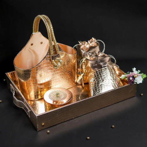 Rose gold hamper for wedding corporate gift festive gift (10 sets )